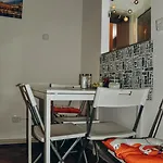 Hostel Motion *