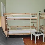 Hostel Motion *