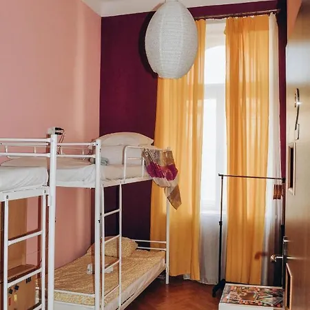 Albergue Hostel Motion