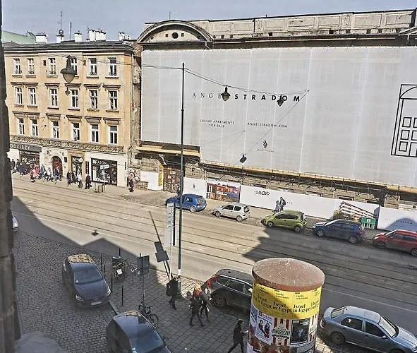 Hostel Motion كراكوفيا