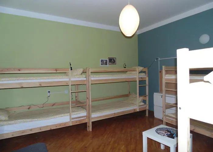 Hostel Motion بيت شباب