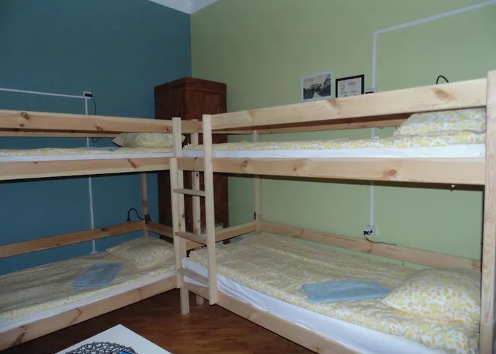 Hostel Motion بيت شباب