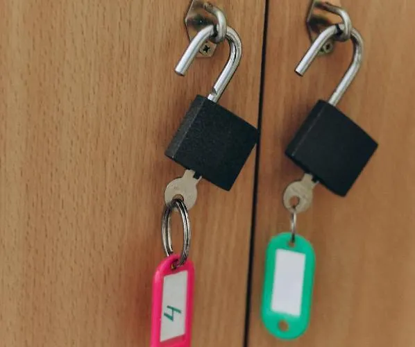 Hostel Motion بيت شباب *